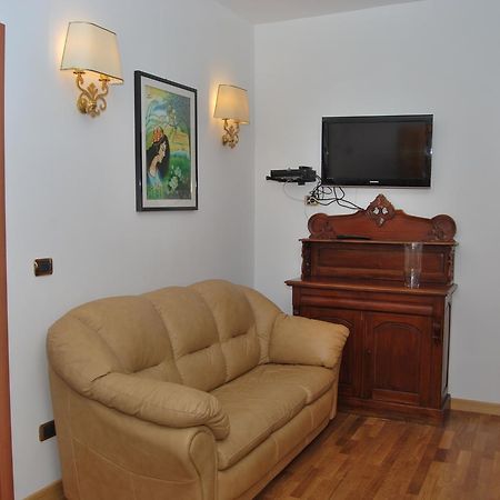 Arzuni B&B Civitella Roveto Екстер'єр фото